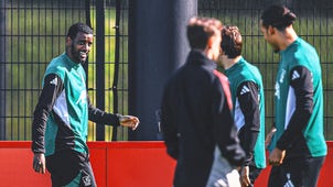 PREMIER LEAGUE Trending Image: Good Week For Sweden: Star Striker Isak To Return Following World Cup Qualification